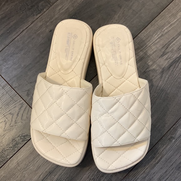 Summer shoes! - Picture 2 of 4